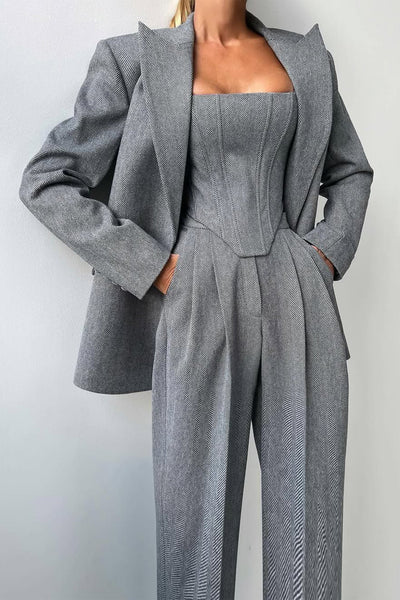 Alba™ - Dreiteiliges Set mit zweireihigem Blazer
