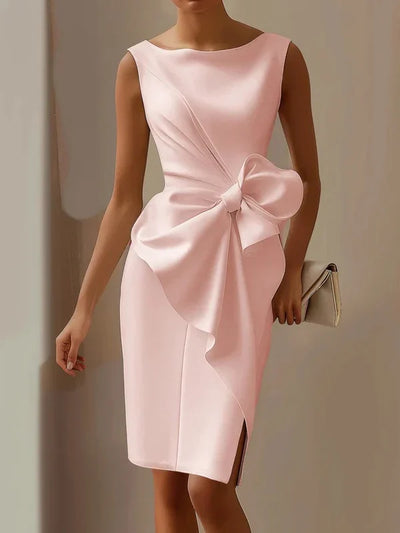 Athena™ – Elegantes Kleid mit Fliege
