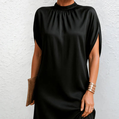 Liora™ – Minikleid mit drapierten Schultern in Schwarz